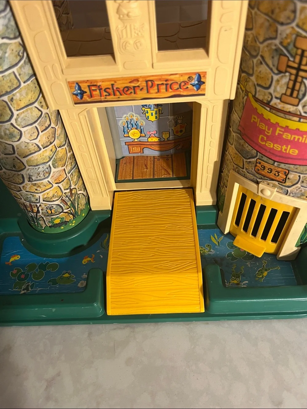 Vintage Fisher Price Play Family Castle #993 Rare